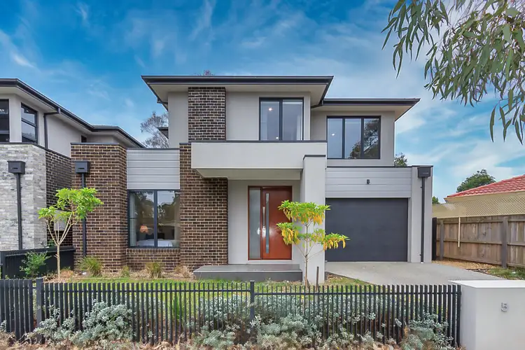5 Legend Avenue