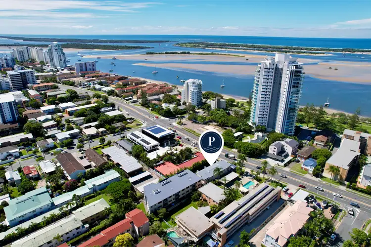 2/58 Frank Street, Labrador QLD 4215