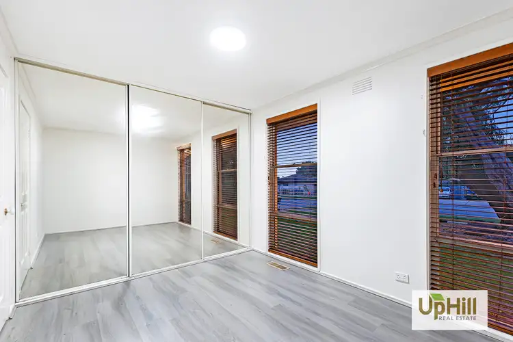 Sixth view of Homely house listing, 4 Valepark Crescent, Cranbourne VIC 3977