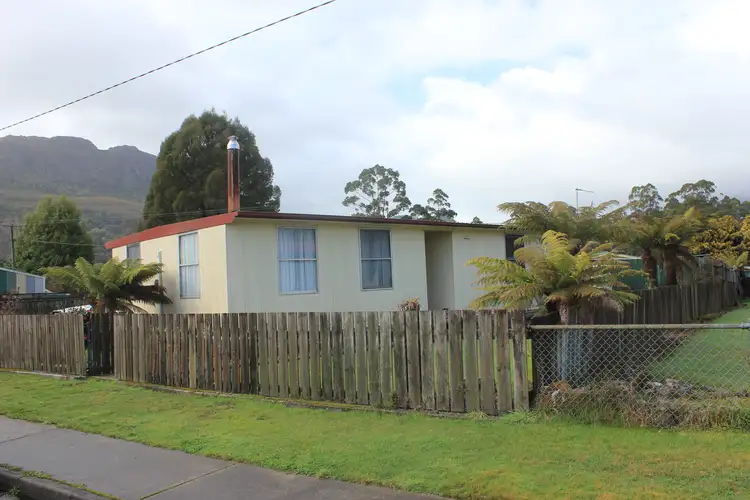 26 Sophia Street, Tullah TAS 7321