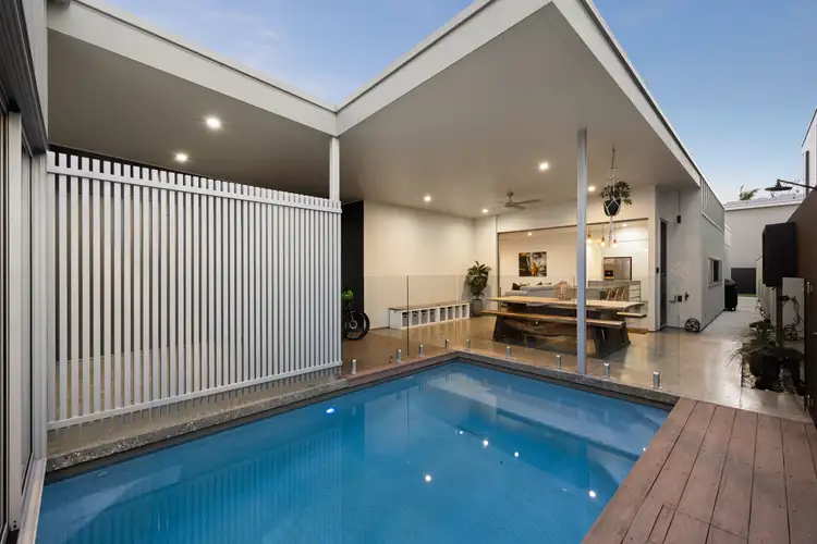 2 Clarence Court, Maroochydore QLD 4558