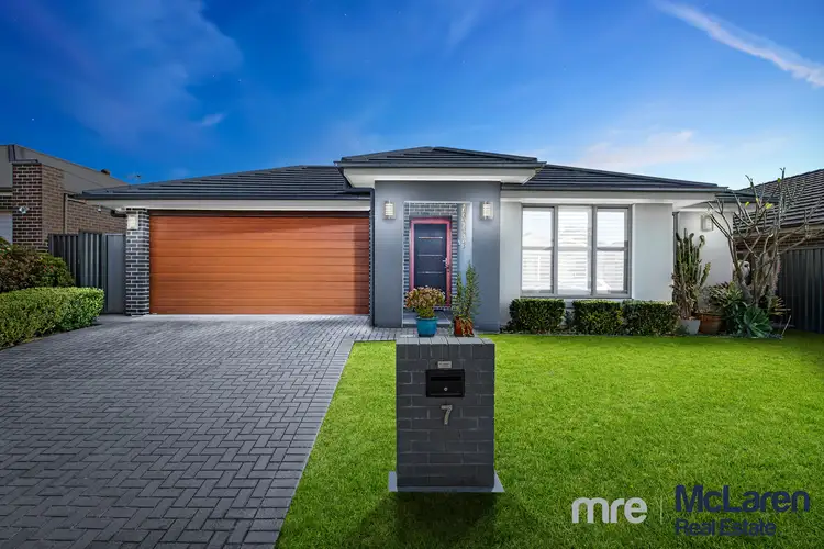 7 Brennan Road, Elderslie NSW 2570