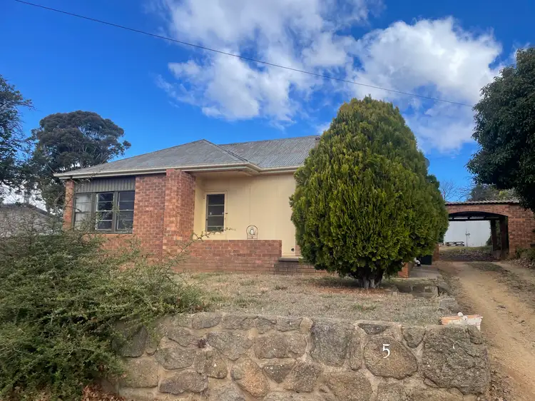 5 Walla Street, Cooma NSW 2630