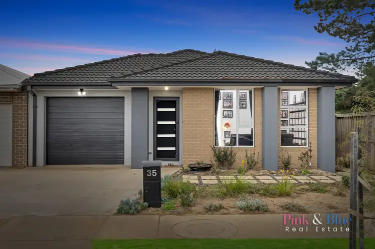 35 Miandad Street, Rockbank VIC 3335