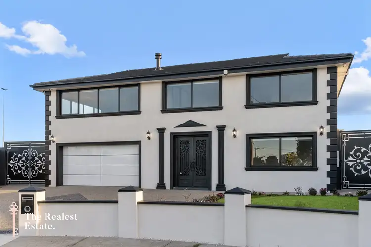 9 Galway Grove, Gladstone Park VIC 3043
