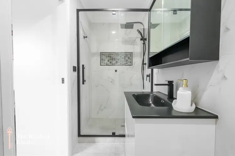Sixth view of Homely house listing, 9 Galway Grove, Gladstone Park VIC 3043