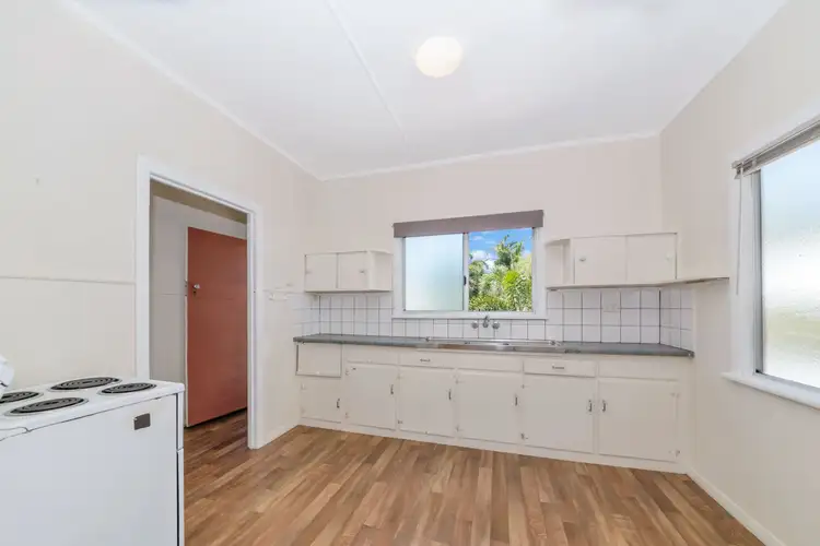 Third view of Homely unit listing, 2/28 Ethel Street, Hyde Park QLD 4812