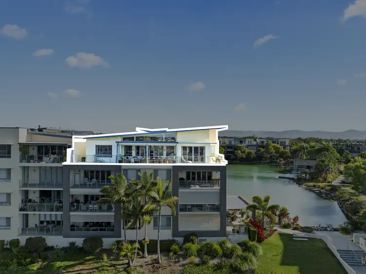 141/3 Pendraat Parade, Hope Island QLD 4212