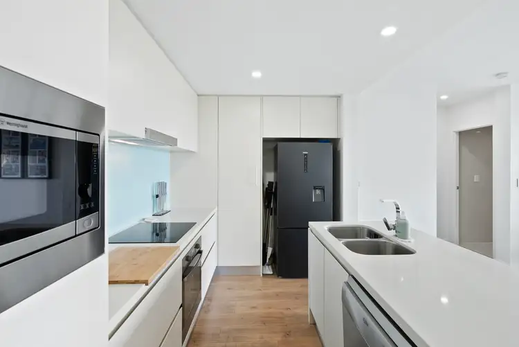 Main view of Homely unit listing, 7201/31 Bourton Road, Merrimac QLD 4226