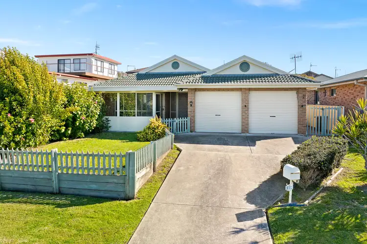 21 Kianga Parade, Kianga NSW 2546