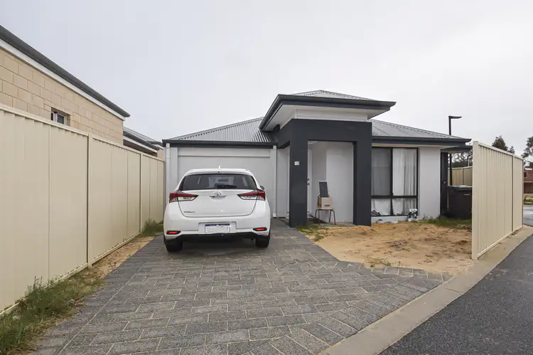 10/536 Nicholson Road, Canning Vale WA 6155