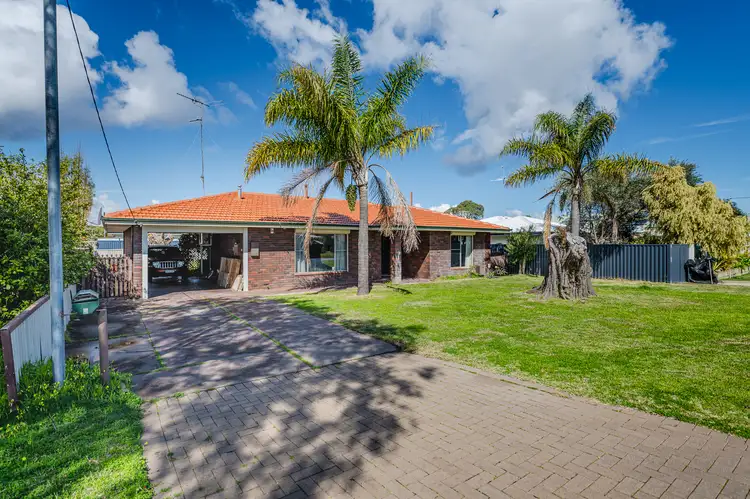 9 Mckerracher Street, Dudley Park WA 6210