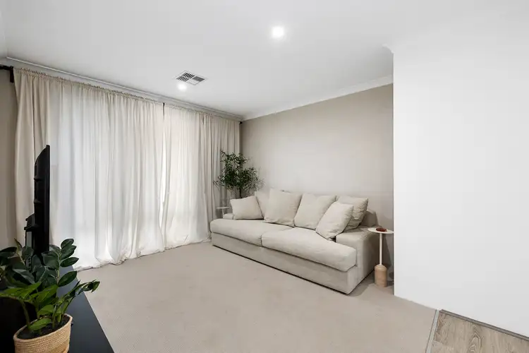 Fourth view of Homely house listing, 16 Siena Approach, Piara Waters WA 6112