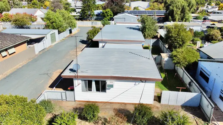 406 CADELL STREET, Hay NSW 2711