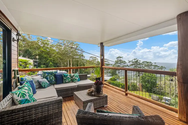 Upstairs Unit/79 Balmoral Road, Montville QLD 4560