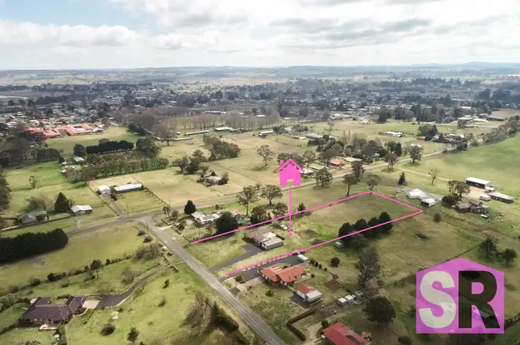 11 Elm Street, Guyra NSW 2365
