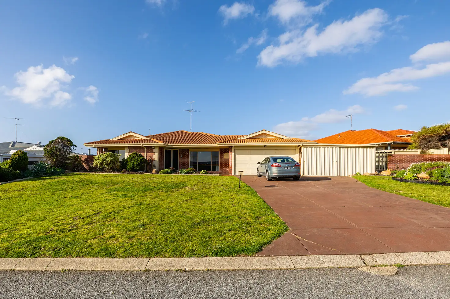 Main view of Homely house listing, 10 Quadrant Rise, Halls Head WA 6210