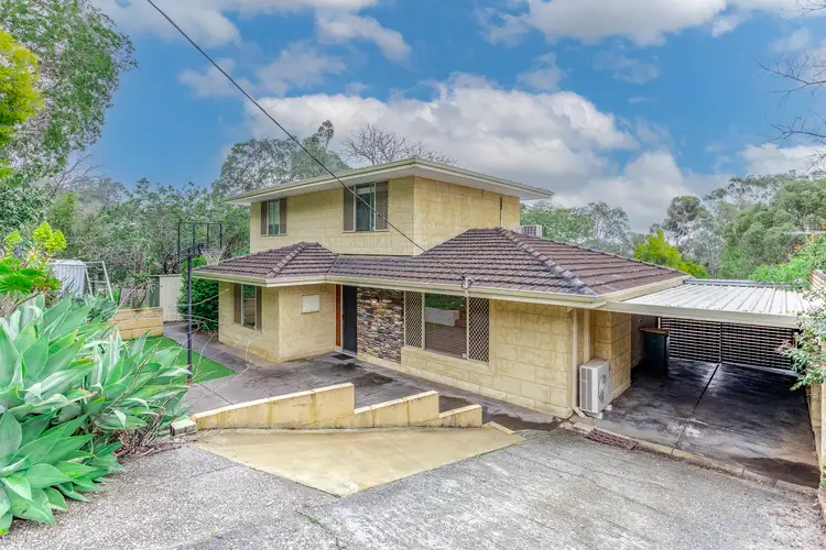 29 Hamersley Street, Kelmscott WA 6111