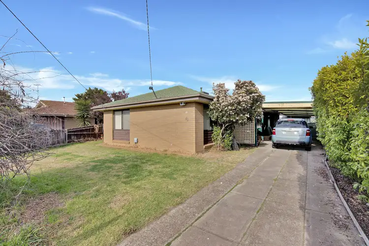 41 Rosella Avenue