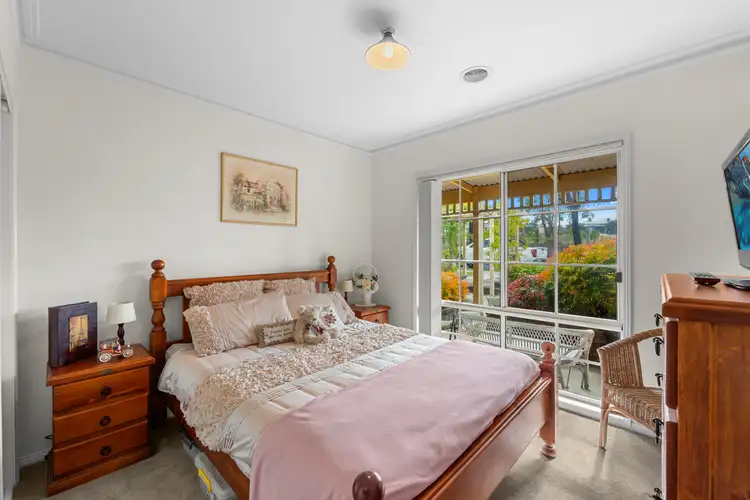 Sixth view of Homely house listing, 237 Aspinall Street, Kangaroo Flat VIC 3555