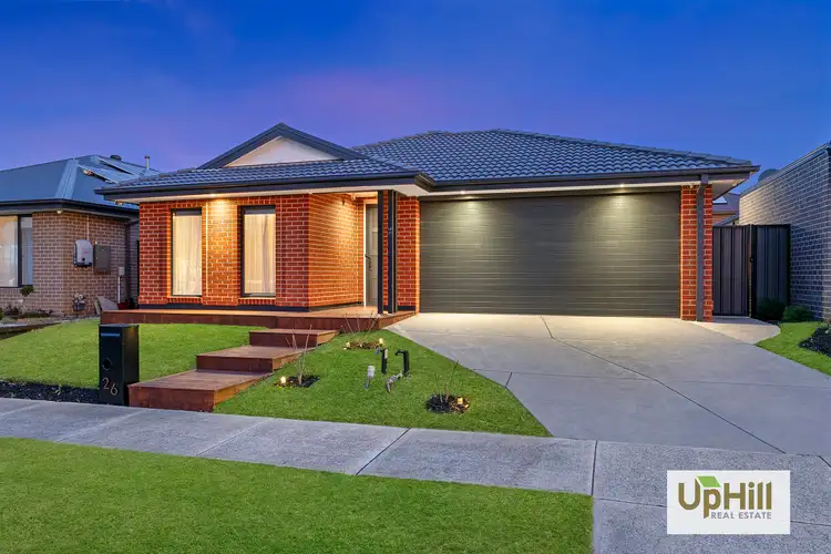 26 Bellhaven Circuit, Clyde North VIC 3978