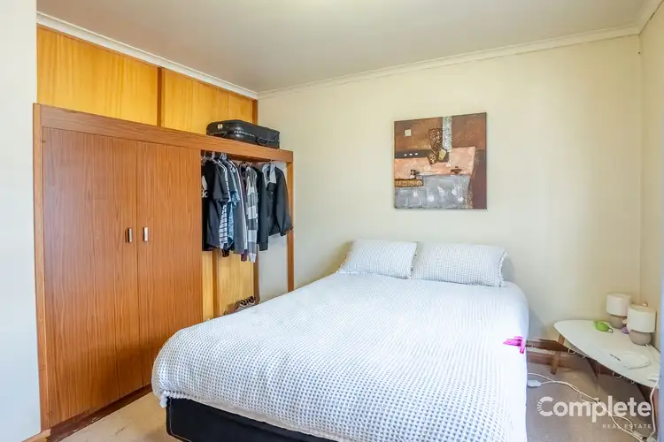 Sixth view of Homely unit listing, 2/16 JANE STREET, Mount Gambier SA 5290