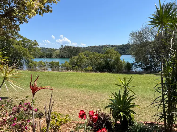 Fifth view of Homely semi-detached listing, 2/130 Jacaranda Avenue, Tweed Heads West NSW 2485