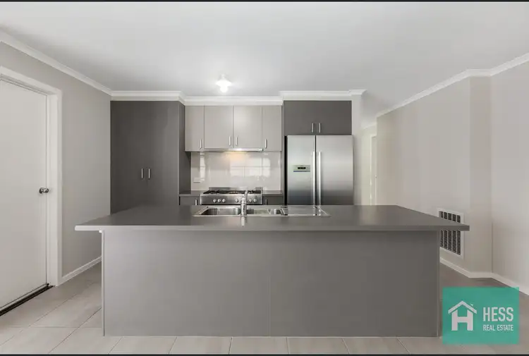 Second view of Homely house listing, 10 Lantern Court, Wallan VIC 3756