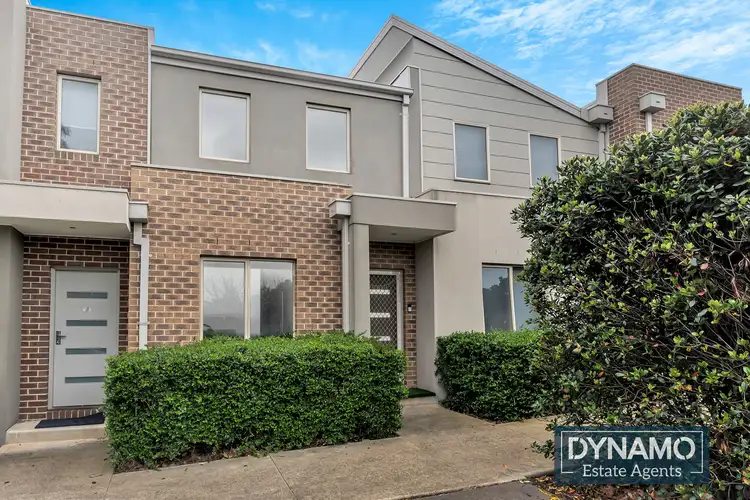18/1 Hyde Park Avenue, Craigieburn VIC 3064