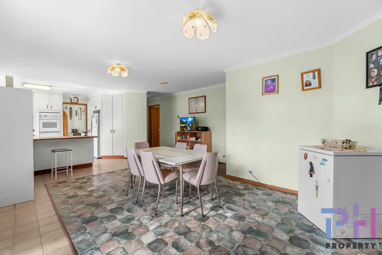 Third view of Homely house listing, 10 Odea Crescent, Kangaroo Flat VIC 3555