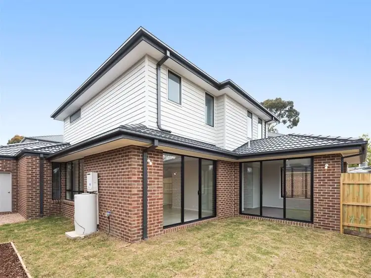 11 Haros Avenue
