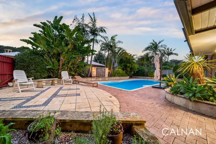 6 Lourens Dale, Winthrop WA 6150