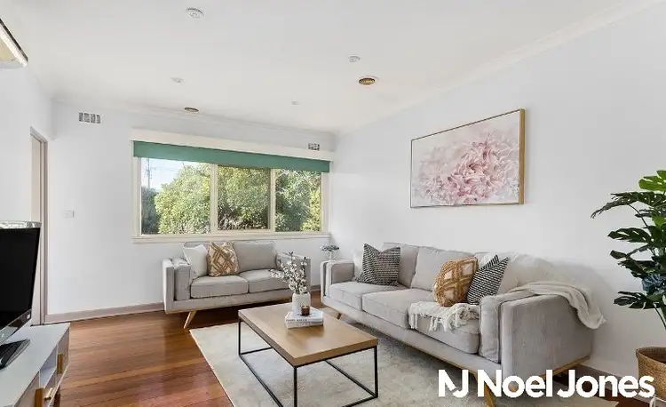Main view of Homely apartment listing, 5/37 Narrak Road, Balwyn VIC 3103
