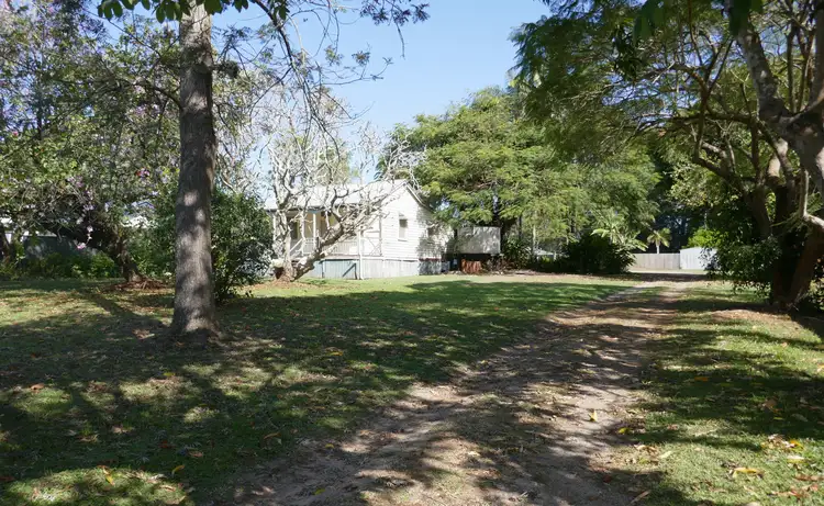 36 Bowen Road, Glass House Mountains QLD 4518