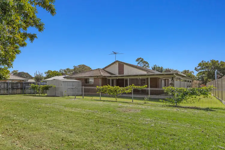 3 Intrepid Court, Beachmere QLD 4510