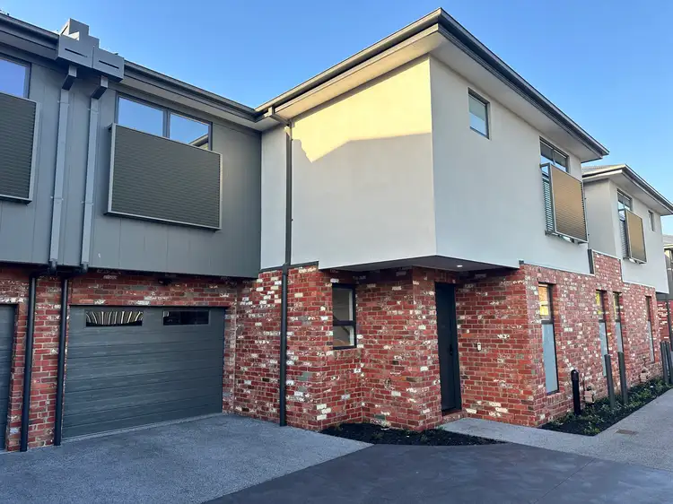 Main view of Homely townhouse listing, 2/75 Northumberland Road, Pascoe Vale VIC 3044