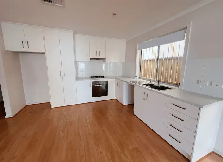 1 Kingston Avenue