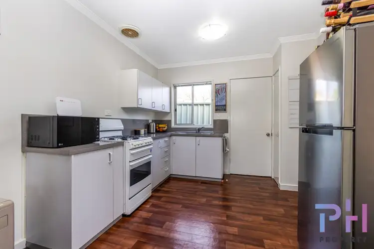 Second view of Homely unit listing, 2/50 Neale Street, Kennington VIC 3550