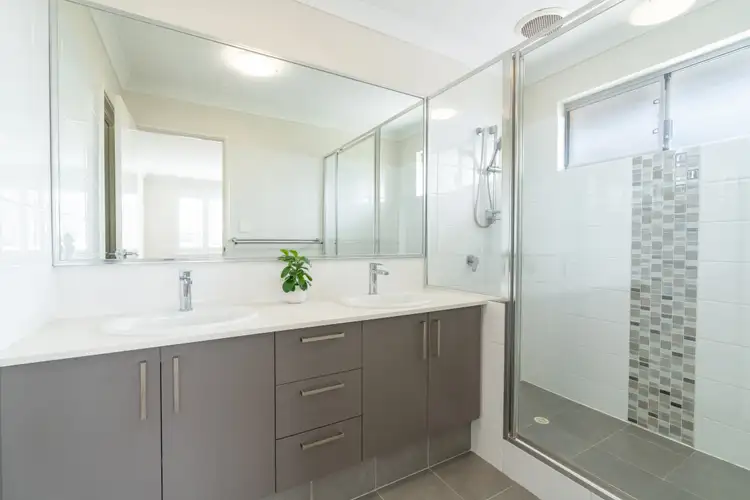 Fifth view of Homely house listing, 2 Ingram Road, Baldivis WA 6171