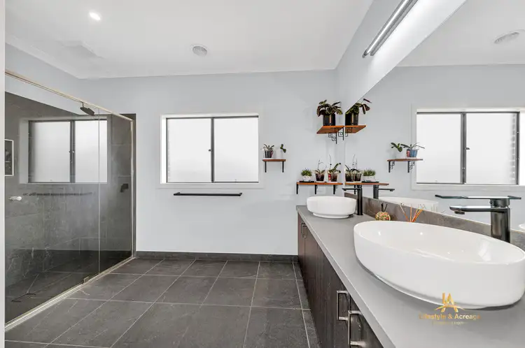 Fifth view of Homely house listing, 29 Peachtree Drive, Drouin VIC 3818