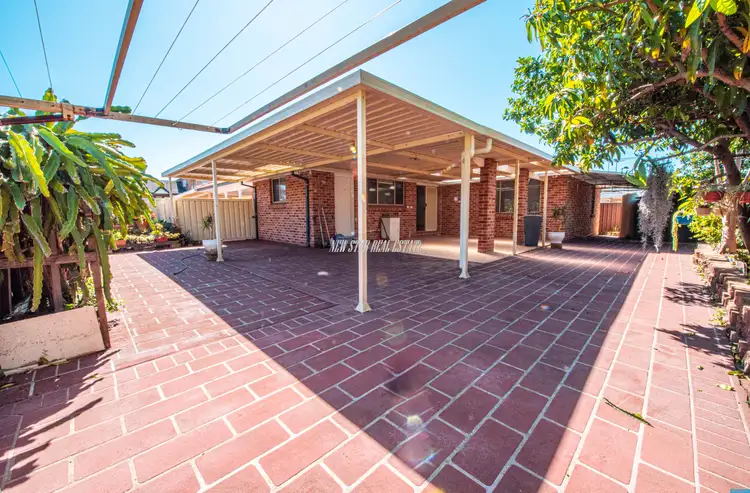 Fourth view of Homely house listing, 11 Morgan Close, Prairiewood NSW 2176