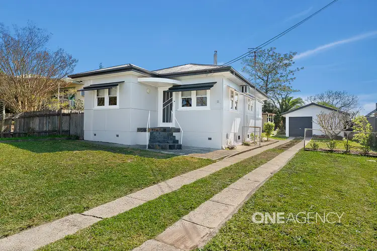 11 Mulgen Crescent, Bomaderry NSW 2541