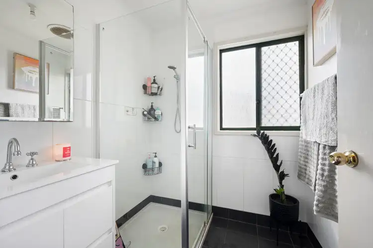 Fourth view of Homely unit listing, 3/15 Killington Crescent, Boulder WA 6432