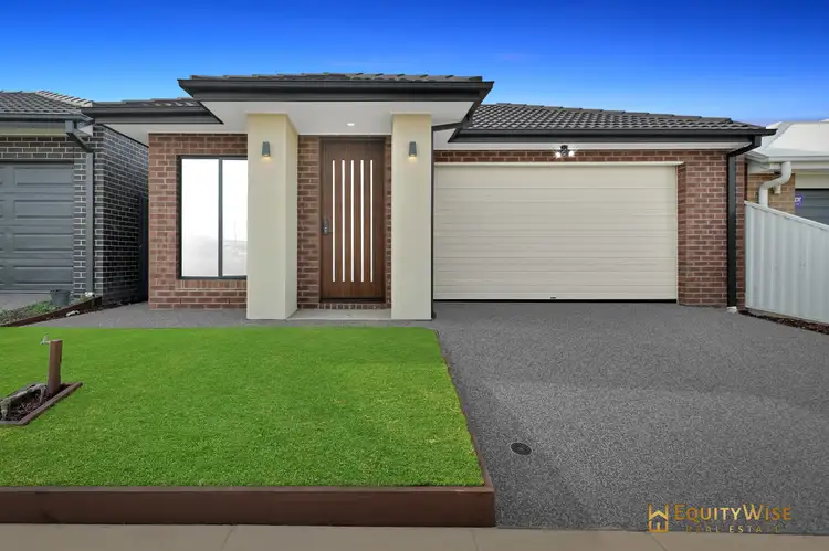 3 Heron Way