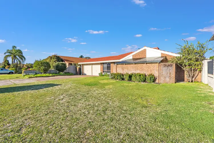 8 Burges Street, Noranda WA 6062