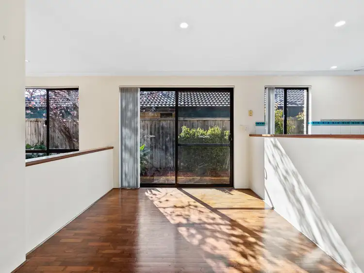 Sixth view of Homely house listing, 31 Sorrento Turn, Ellenbrook WA 6069