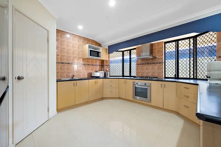 Fourth view of Homely house listing, 6 Sumner Mews, Landsdale WA 6065