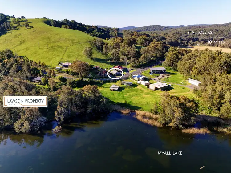 2471 The Lakes Way, Bungwahl NSW 2423