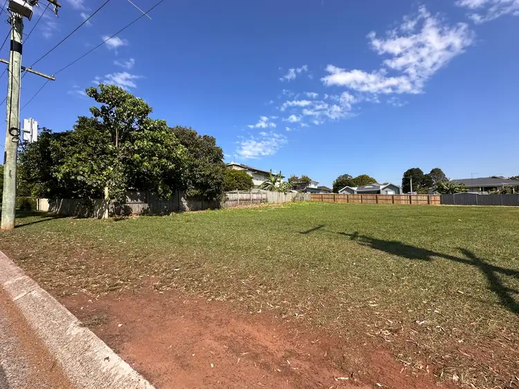 4 Kings Road, Russell Island QLD 4184
