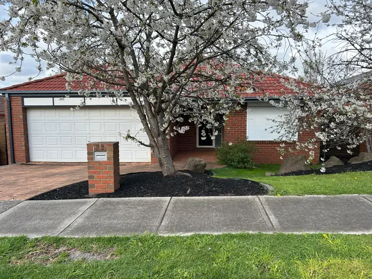 23 Lawson Way, Endeavour Hills VIC 3802